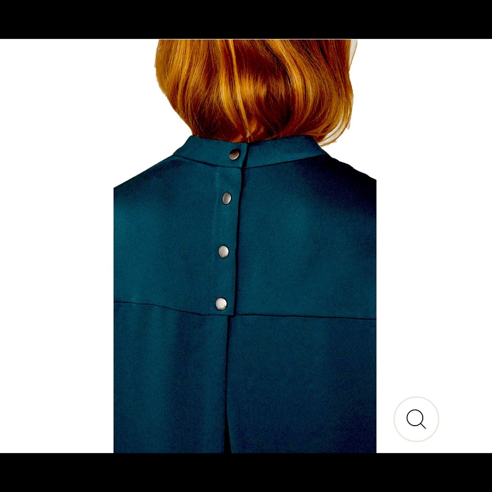 OPEN BACK CUFFED BLOUSE